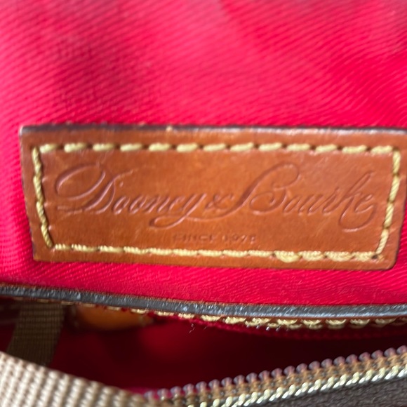 Dooney and Bourke large Erica satchel bag - Picture 6 of 10